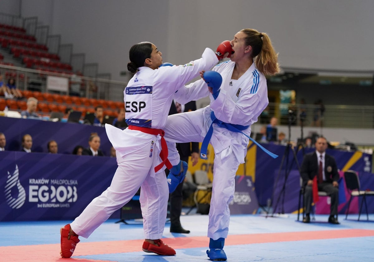 Imagen principal - Cuando eres la campeona del mundo, pero los patrocinadores ni te cogen el teléfono