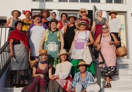 El grupo de mujeres durante las Rutas Violetas del Guadalhorce.