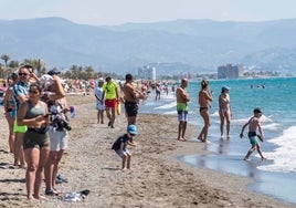 Socorrista en una playa de Torremolinos.