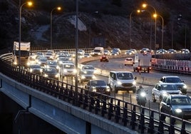 Atascos habituales en las horas punta en la zona Este de Málaga.