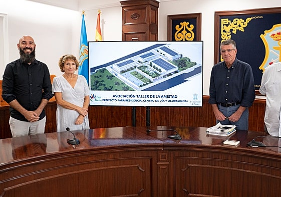 Acto de presentación del futuro centro residencial para personas con discapacidad en Nerja.
