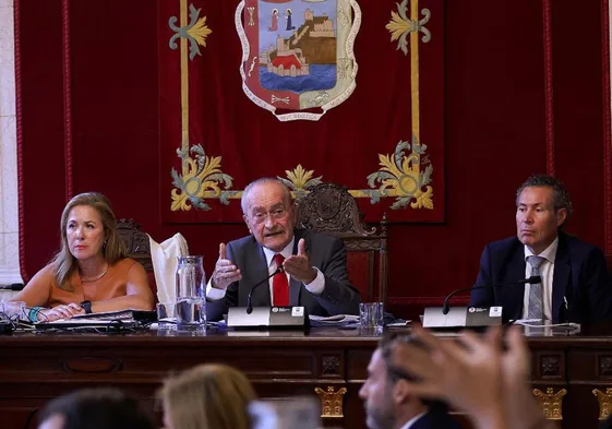 ¿Qué ganan los funcionarios del Ayuntamiento de Málaga? Ninguno menos de 23.300 euros