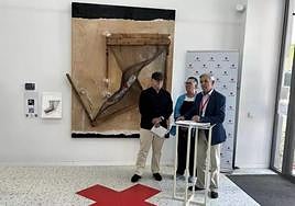 Cruz Roja Málaga lanza un proyecto de arte inclusivo con el artista Suárez-Chamorro