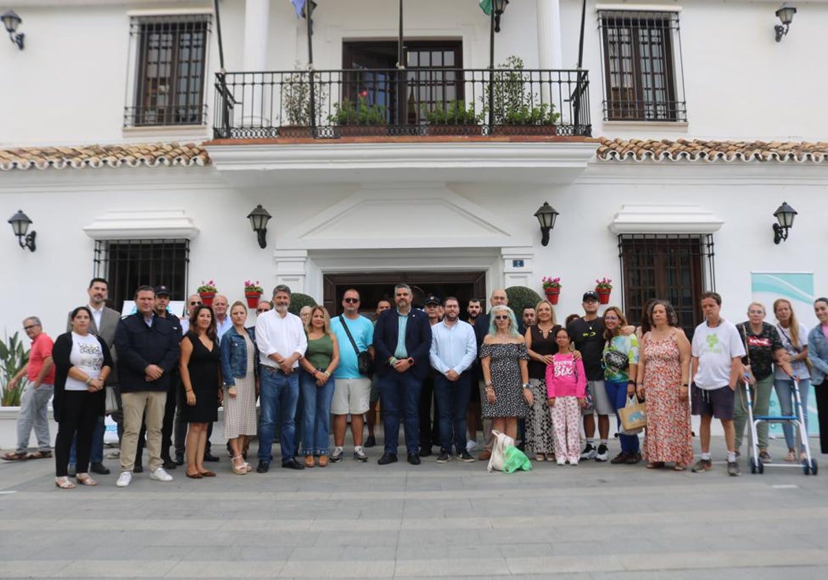 Acto de lectura del manifiesto para conmemorar el Día de la Salud Mental.