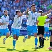 El gol de Dioni salva a un Málaga que se diluyó y sufrió hasta el final (1-0)