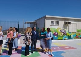 La visita del delegado de Desarrollo Educativo y Formación Profesional, así como de Universidad e Investigación e Innovación en Málaga, Miguel Briones, al CEIP Remedios Rojos.