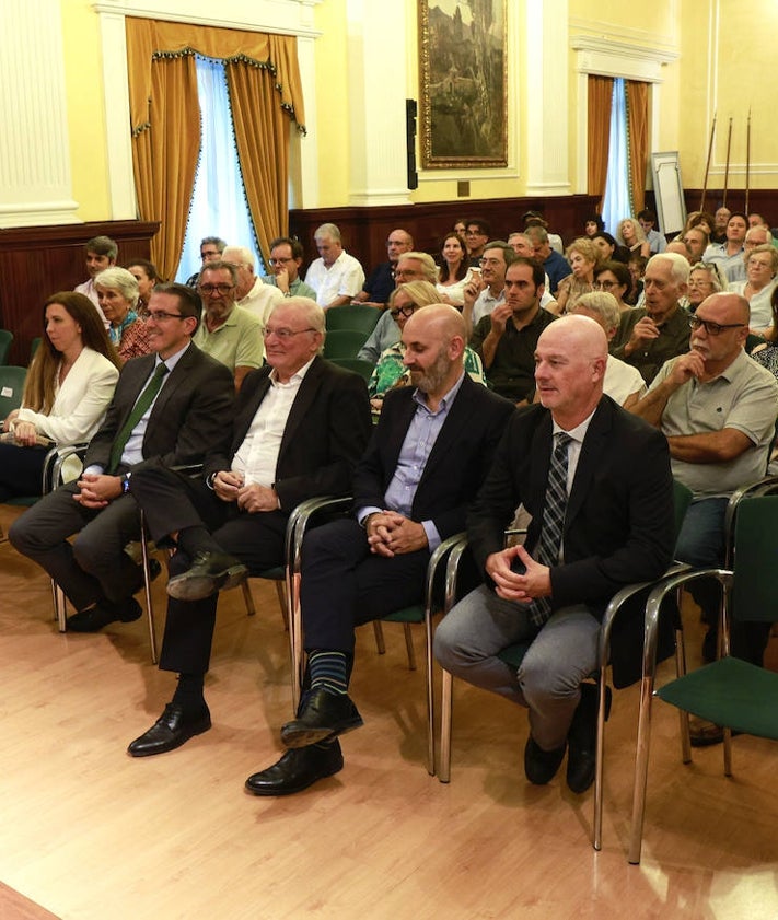 Imagen secundaria 2 - Curiosidades desconocidas de Málaga «como si las contaran los abuelos»