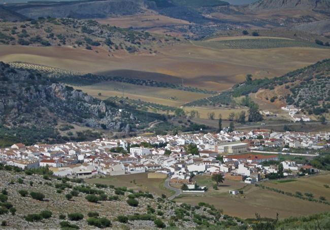 Vista panorámica de Cuevas del Becerro, situado en la comarca del Guadalteba.