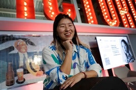 Quan Zhou durante la presentación.