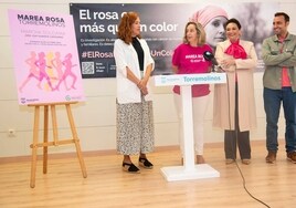 Ruta por tierra, mar y aire para luchar contra el cáncer de mama en Torremolinos