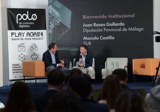 Manolo Castillo y Juan Rosas, en el coloquio de bienvenida al foro.