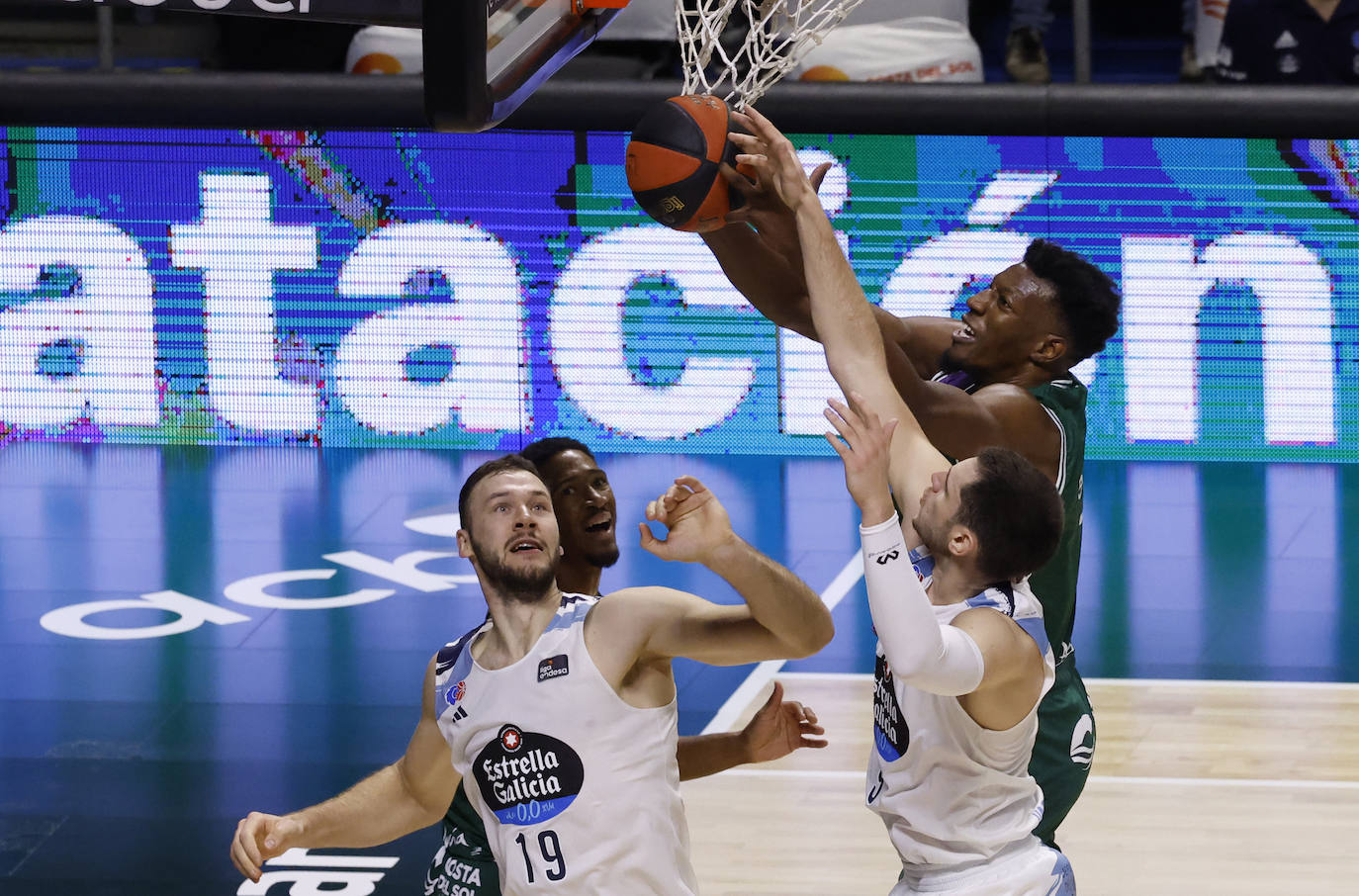 El Unicaja-Río Breogán, en imágenes