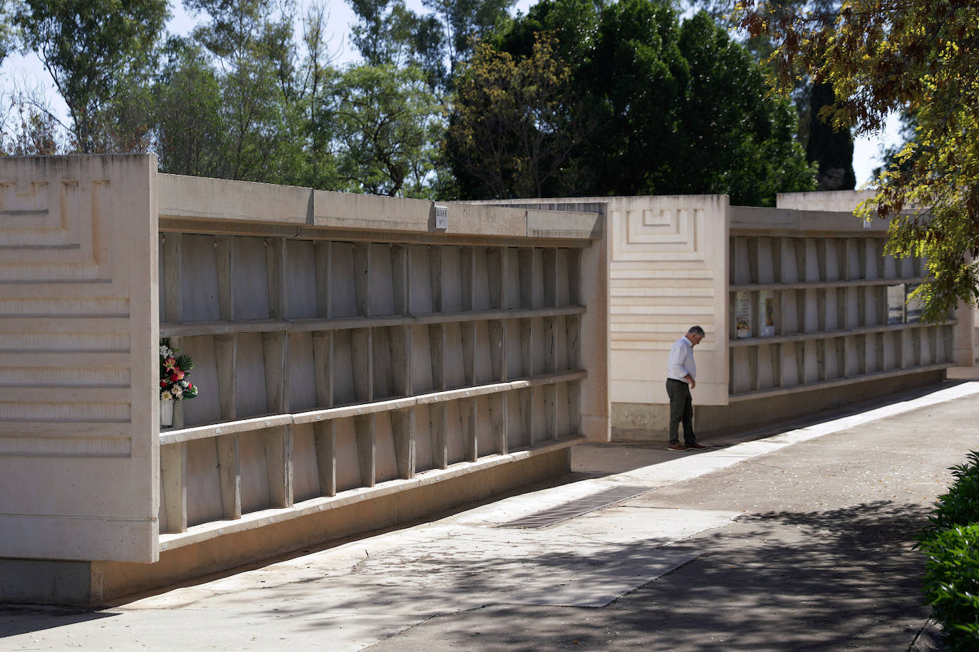 Parque Cementerio San Gabriel en Málaga capital.