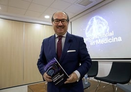 Trujillo presentó el manual en el Colegio de Médicos