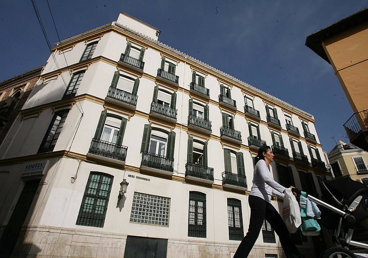 La clínica Gálvez ha sido un referente de la maternidad en Málaga.