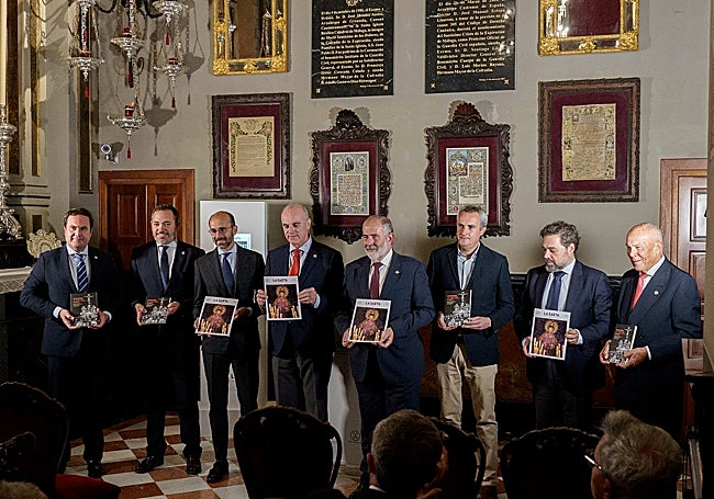 Momento de la presentación de la publicación.