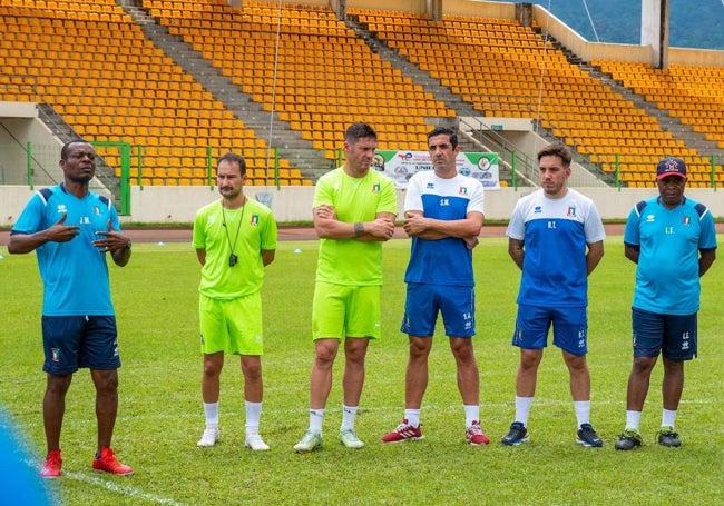 El cuerpo técnico de la selección de Guinea Ecuatorial.