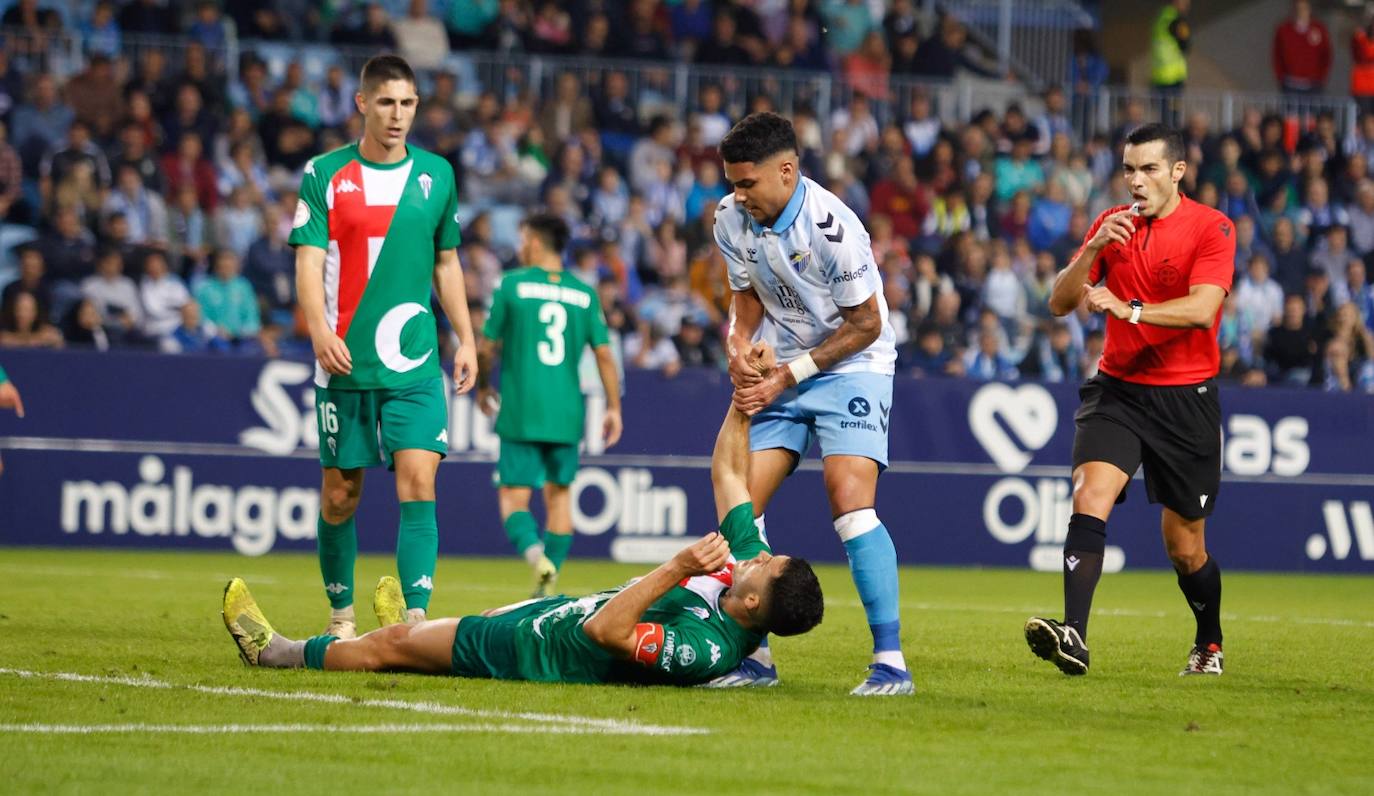 El Málaga-Alcoyano en La Rosaleda, en imágenes