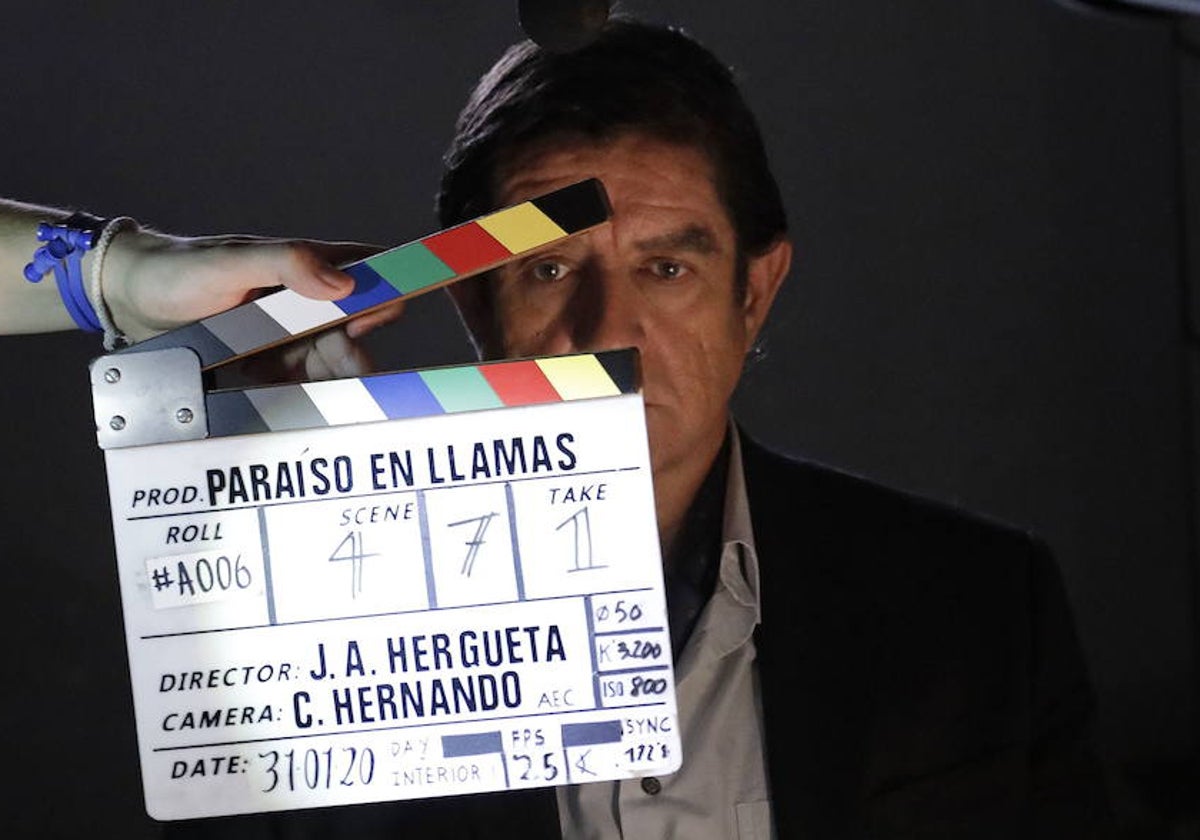 Pedro Casablanc, en el rodaje del documental 'Caleta Palace', que se estrena este viernes en el Albéniz.