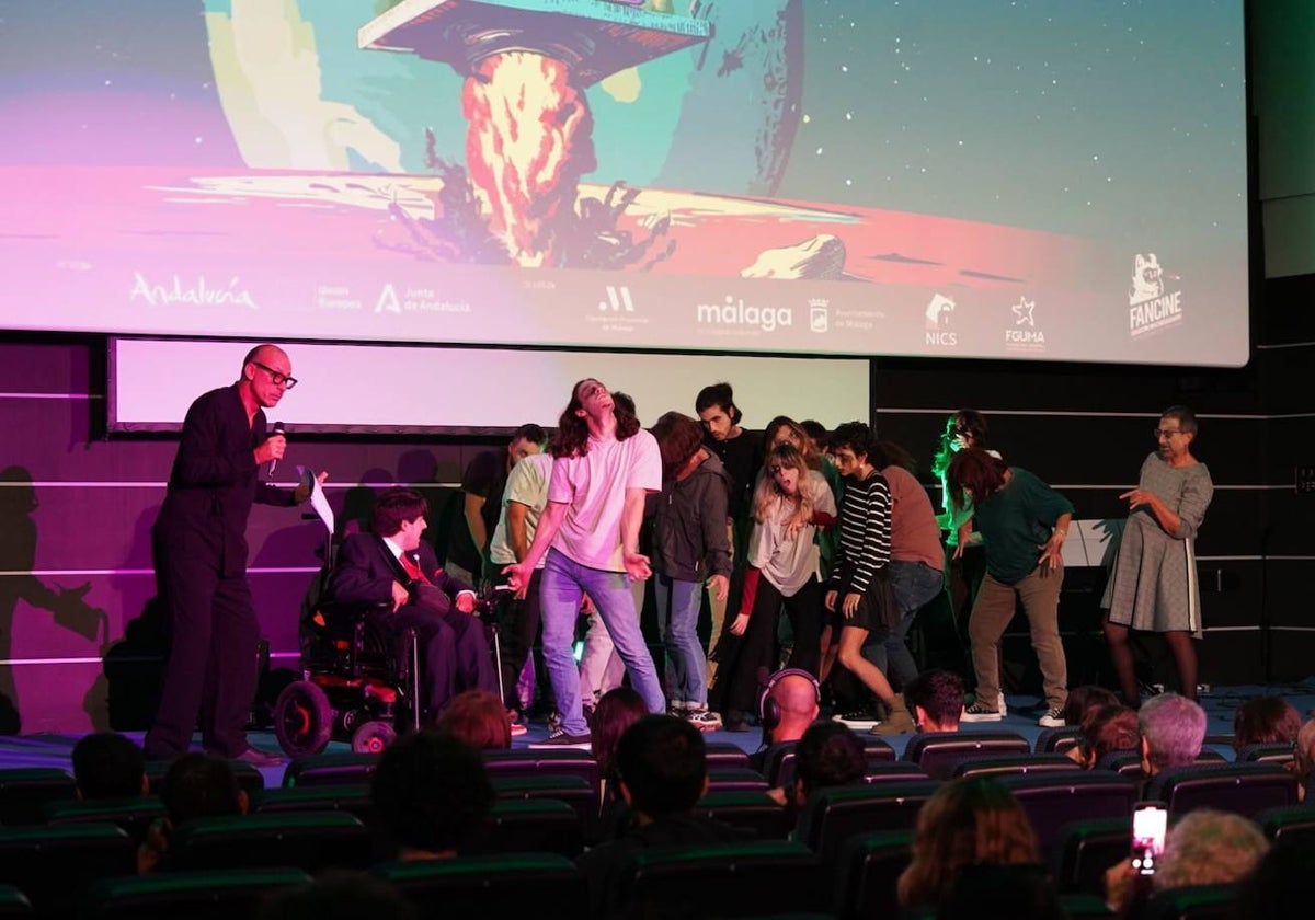 La proyección de 'We are the zombies'.