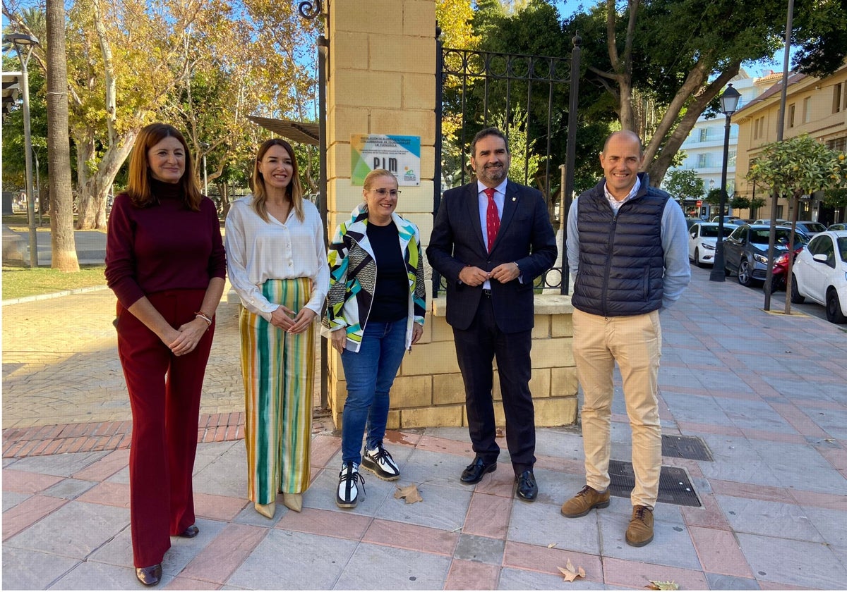 Fuengirola reduce en más de un 50% el consumo eléctrico de 90 calles del casco urbano