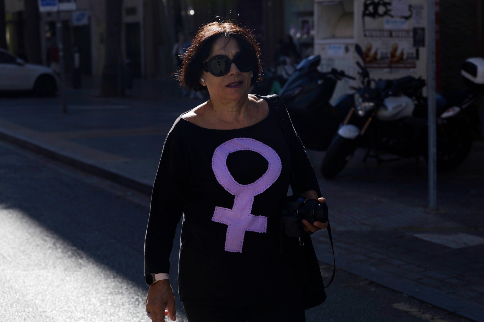 Unas 3.000 personas participan en la manifestación del 25N en Málaga