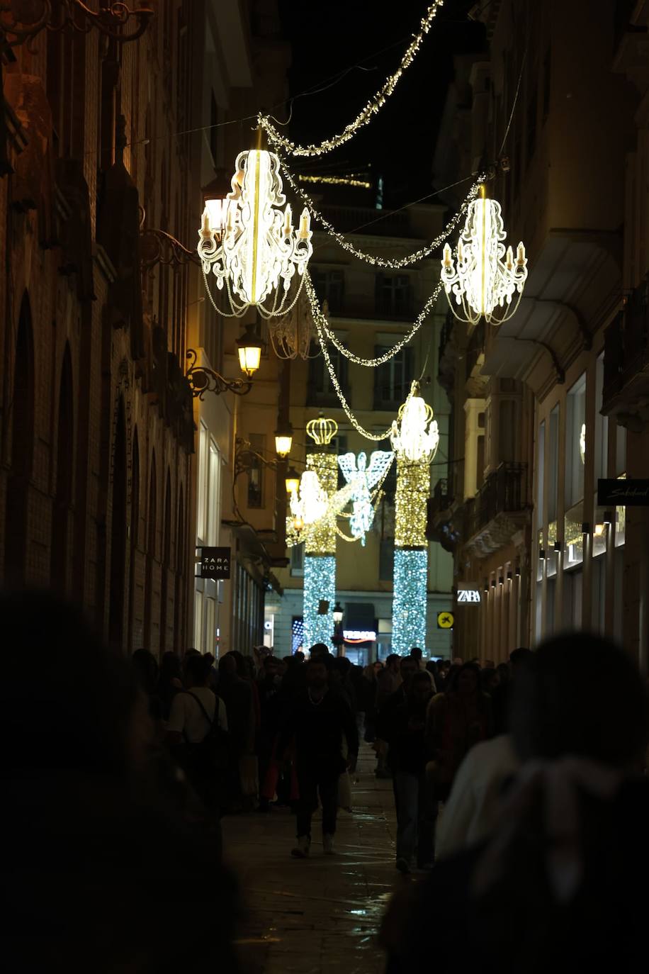 Málaga inaugura su alumbrado de Navidad 2023