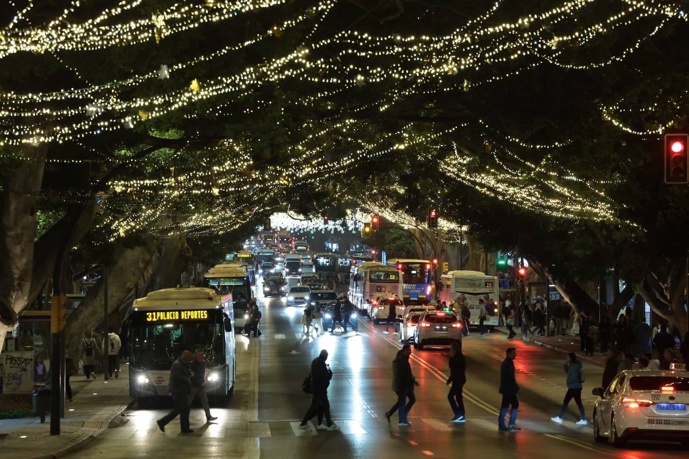 Málaga inaugura su alumbrado de Navidad 2023