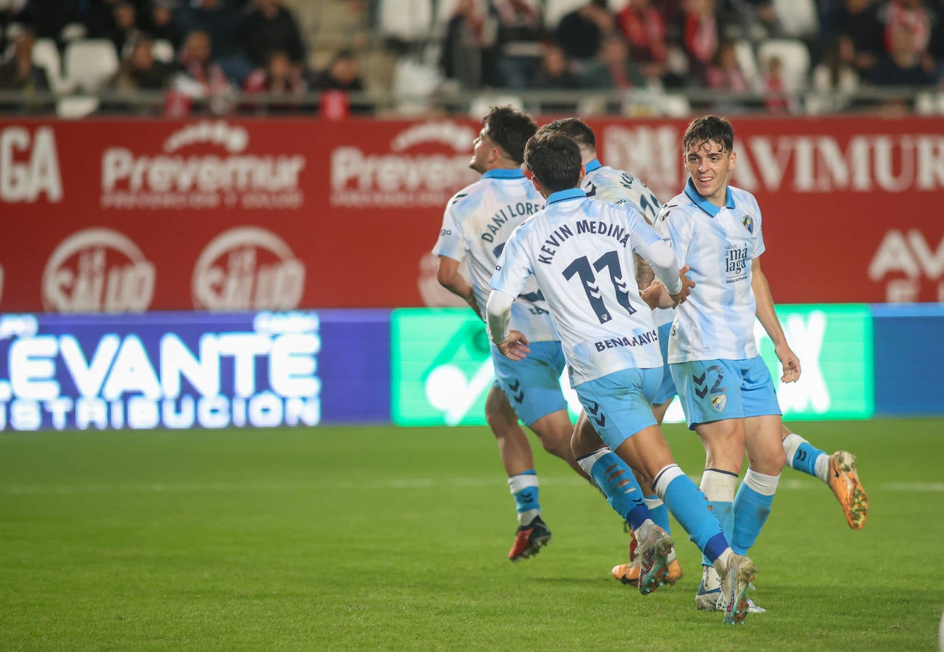 La goleada del Málaga en Murcia, en imágenes