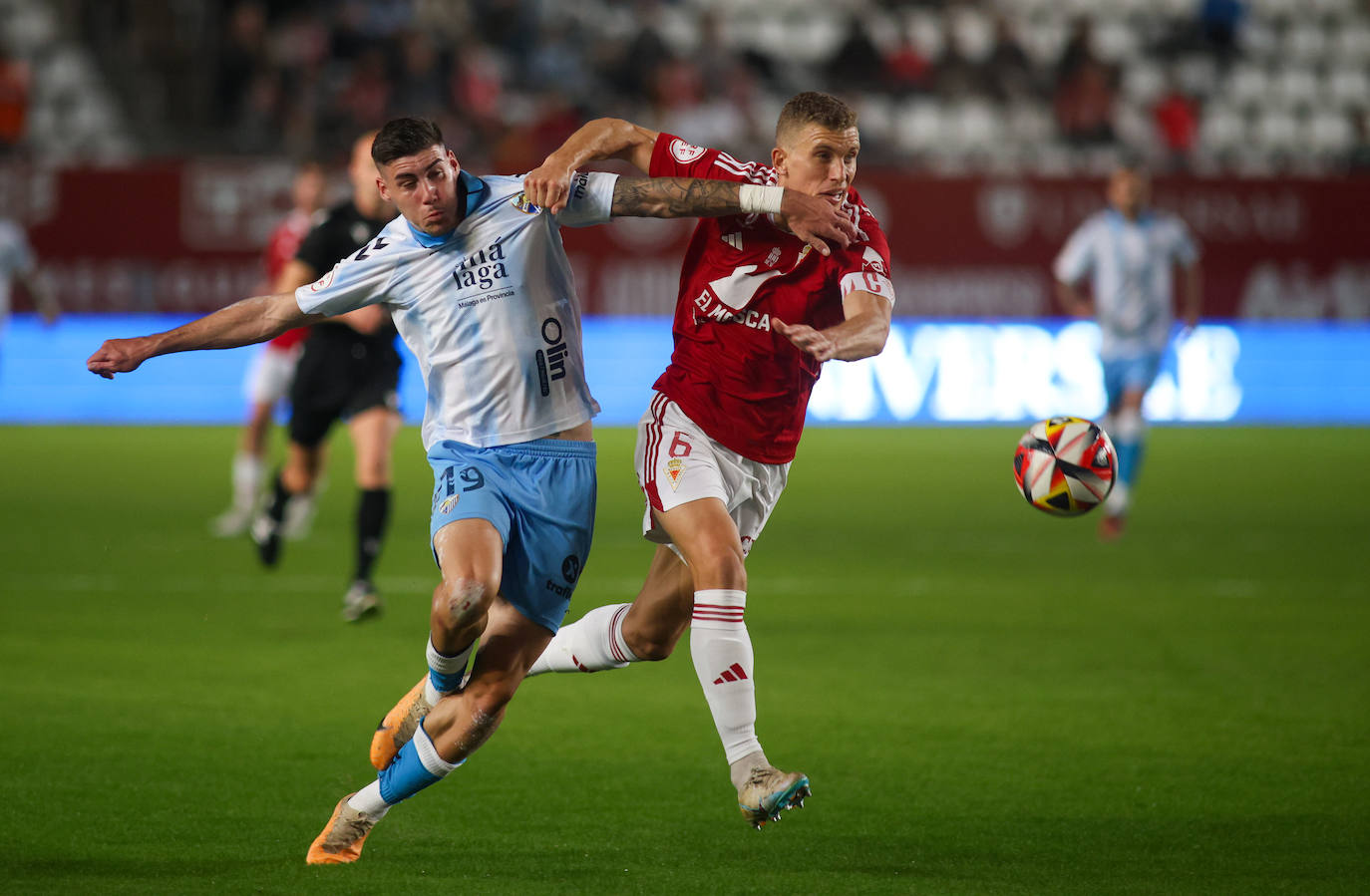 La goleada del Málaga en Murcia, en imágenes