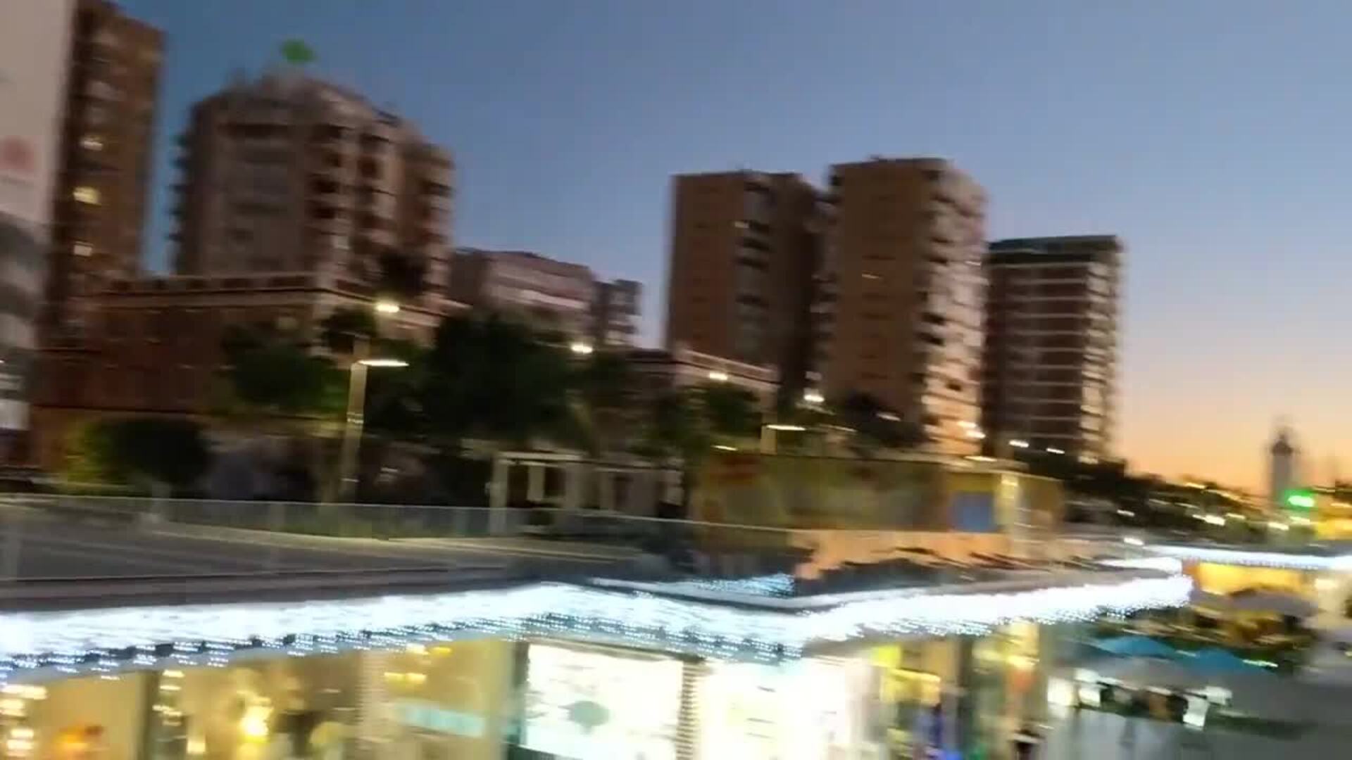 Con este vídeo de Bernardo Quintero eligió Google su edificio en Málaga