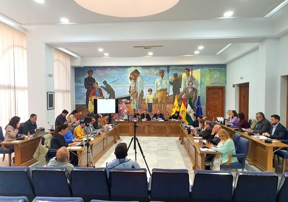 Celebración del pleno ordinario de la Corporación Municipal.