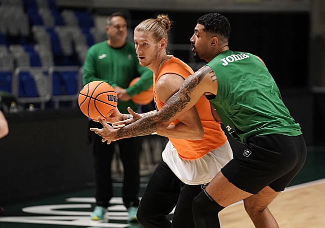 Osetkowski y Lima (que puede reaparecer), este martes.