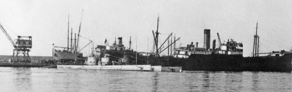 Puerto de Málaga. Dársena de Heredia: dique Transversal del Oeste. 23 de agosto de 1936