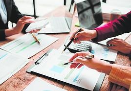 El emprendedor, en su fase inicial, necesita buscar la viabilidad de su proyecto. SUR.