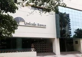 Sede de Unicaja Banco en la Avenida de Andalucía de Málaga.