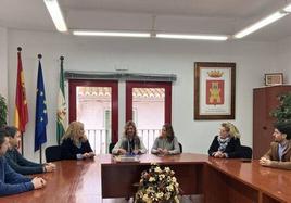 La delegada del Gobierno andaluz en Málaga, Patricia Navarro, visita Valle de Abdalajís.