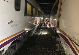 Estado en el que quedaron los trenes en El Chorro momentos después del accidente.