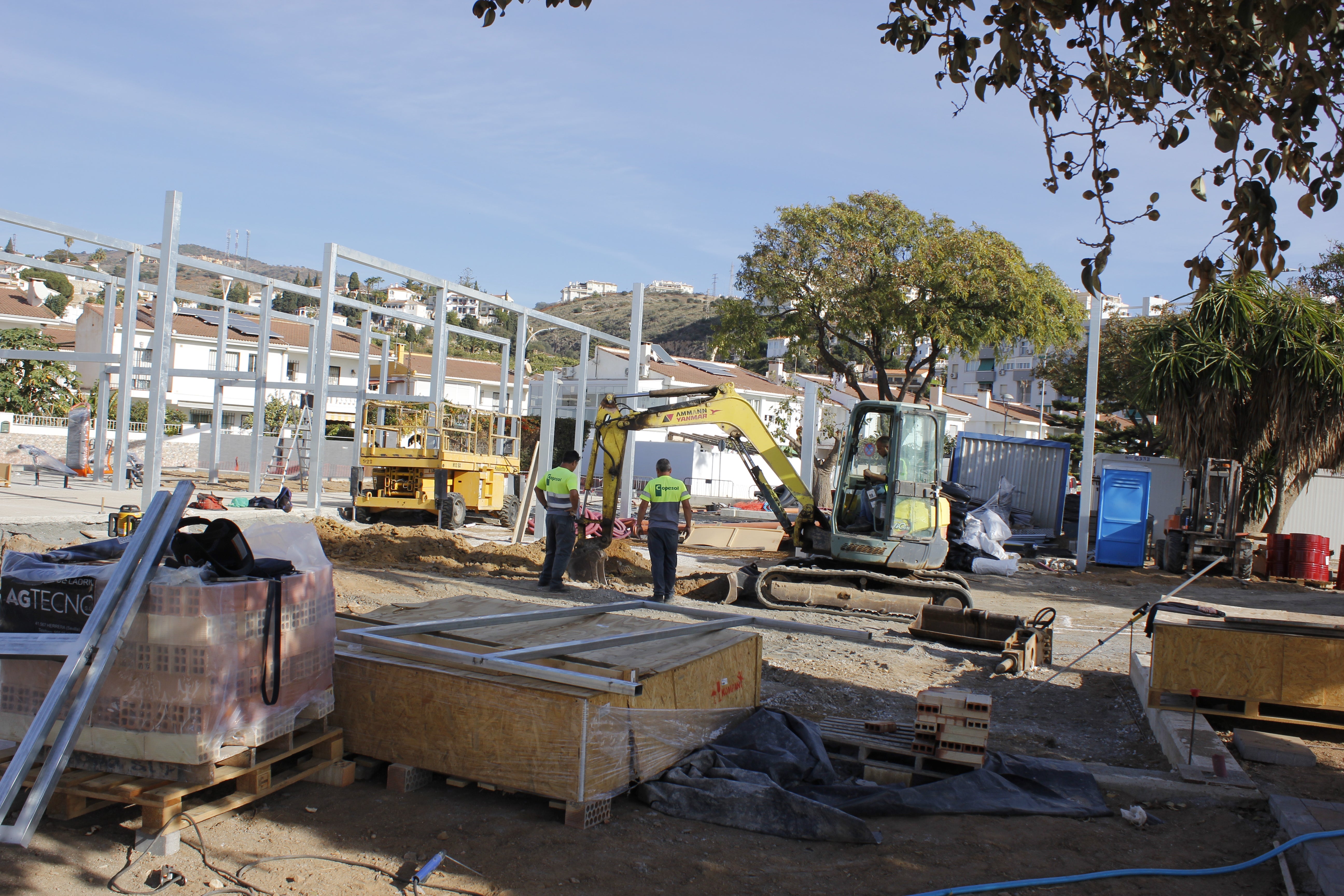 Las obras del Parque Baluma de la Cala del Moral, en imágenes