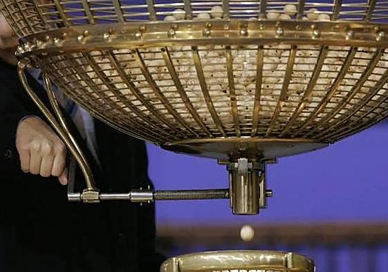 Directo | Lotería de Navidad 2023: sigue la última hora del sorteo desde el Teatro Real