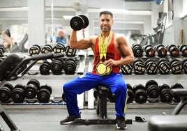 Entrenamiento. Se entrena diariamente en el gimnasio Muscle Force de Nueva Málaga.