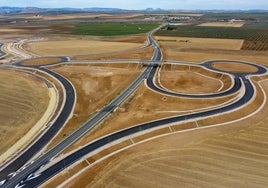 Obras de urbanización del Puerto Seco de Antequera.