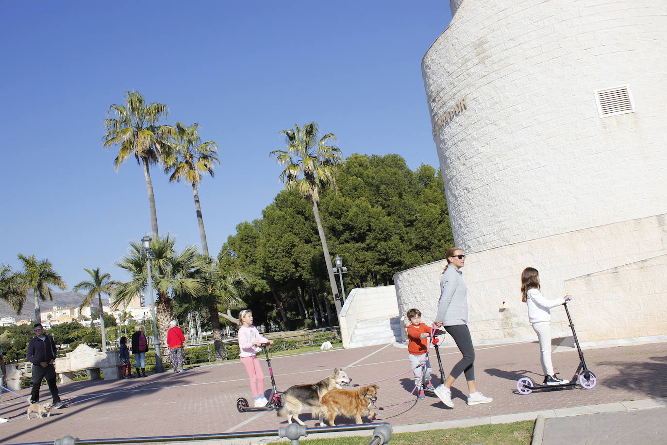 Nuevo atractivo en el Parque de La Batería de Torremolinos: un ascensor panorámico de 28,8 metros