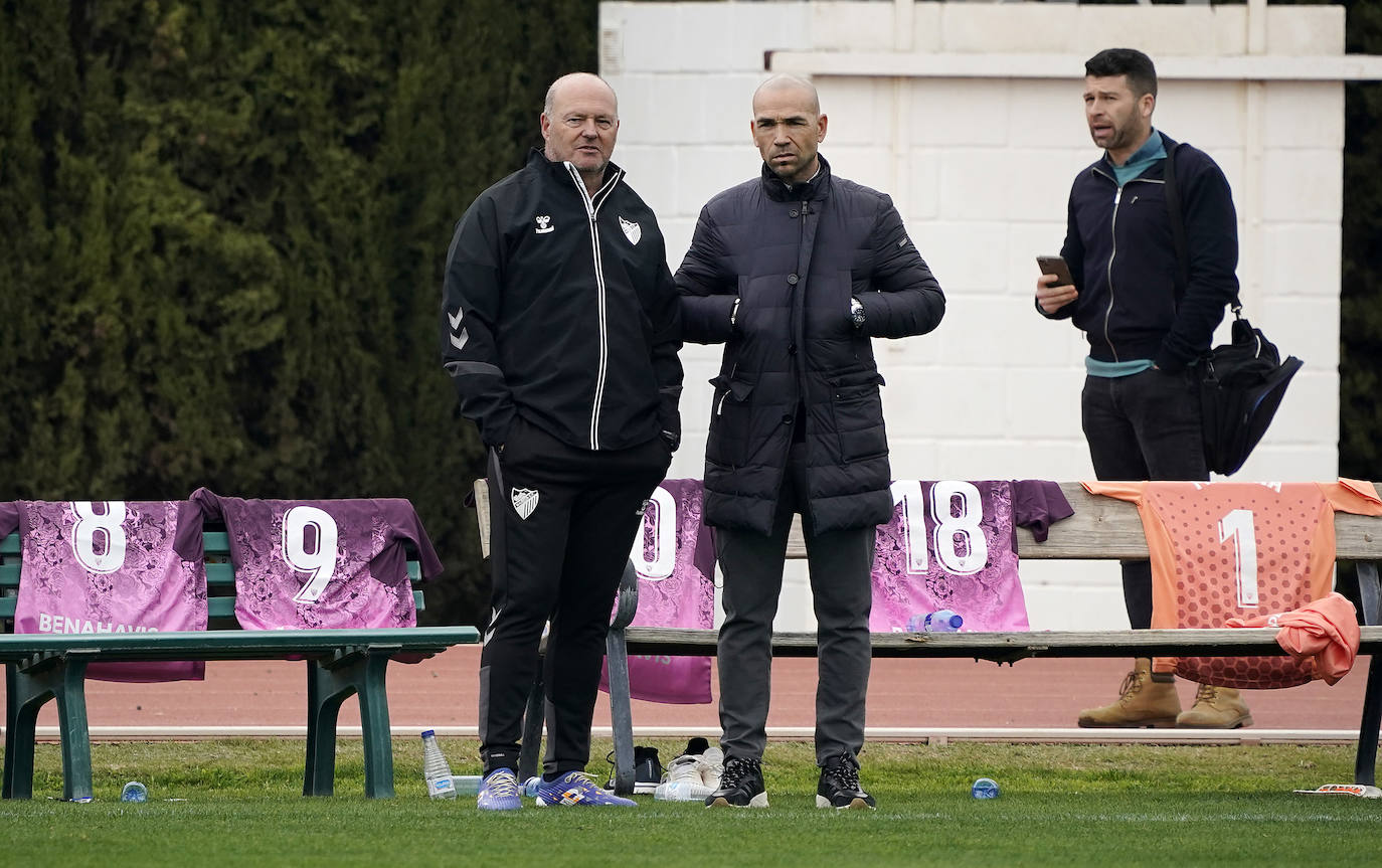 Las fotos del amistoso del Málaga contra el Winterthur suizo en Coín. El equipo blanquiazul a las órdenes de Pepe Mel se tomó el partido para coger ritmo después del parón navideño antes de reanudar la Liga y perdió por 0-1.