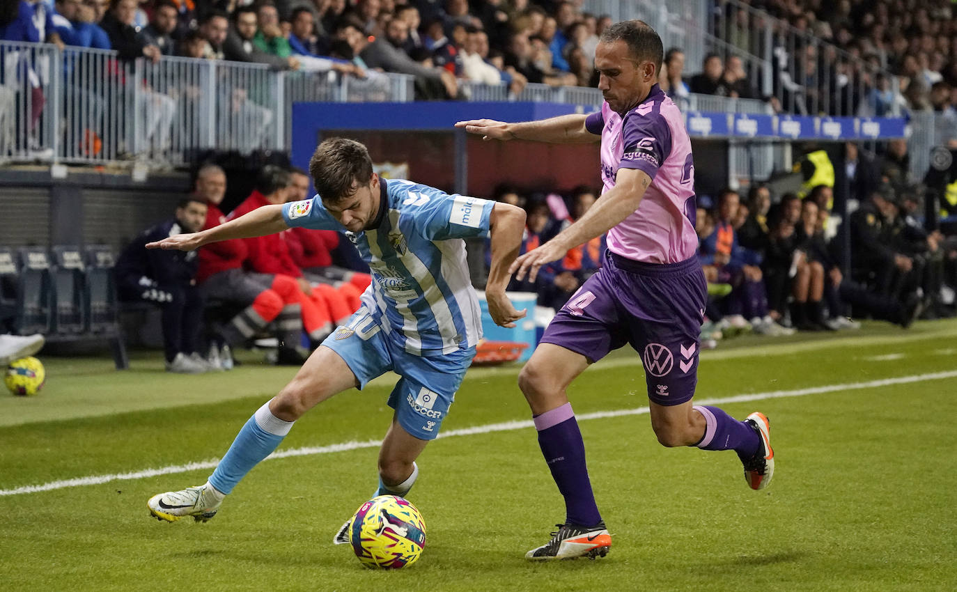 La Rosaleda pasó del 'Manolo, vete ya' a celebrar el empate en menos de un minuto