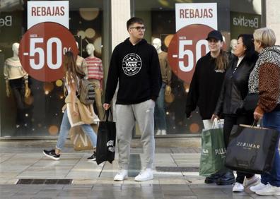 Imagen secundaria 1 - Más devoluciones que compras en el inicio canónico de las rebajas