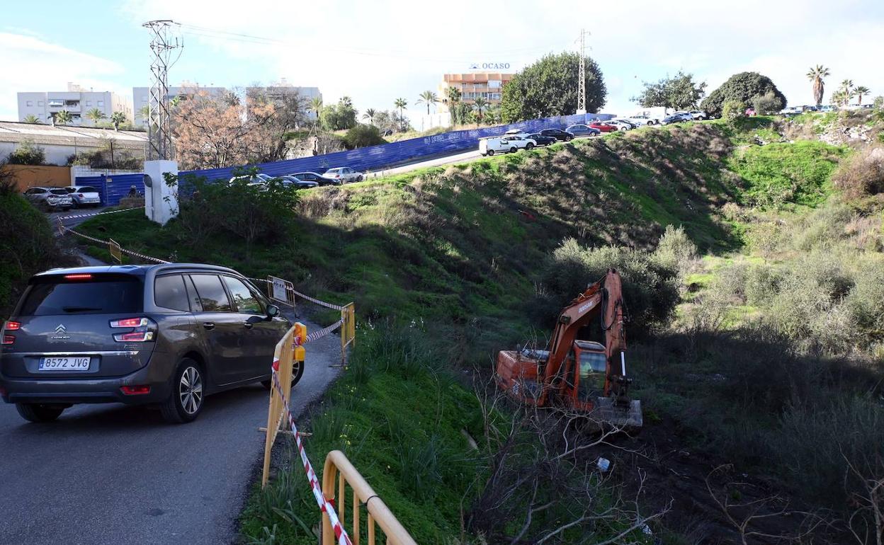 Los trabajos en el carril del butano lo dotarán de doble sentido y de acera. 