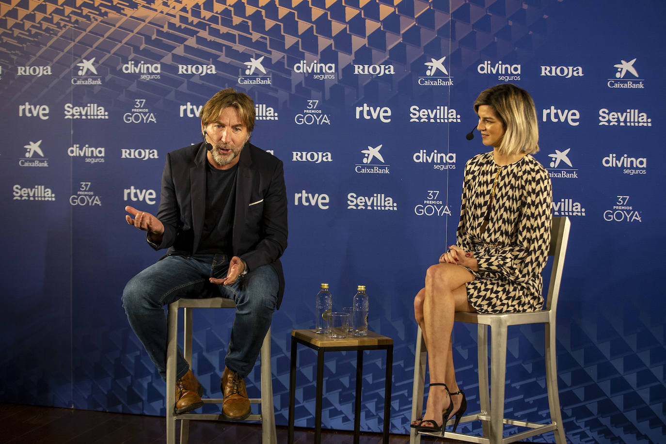 De la Torre, con Clara Lago. 