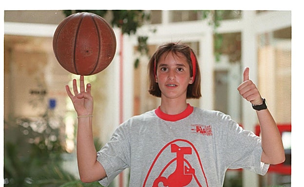 En las instalaciones de SUR en sus comienzos, cuando jugaba en El Palo. 