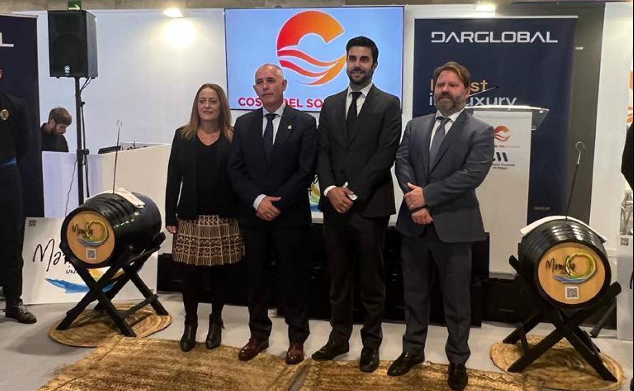 Eva Galindo, Mario Jiménez, José María González y Marcos Ruiz, por la izquierda, este viernes en Fitur. 